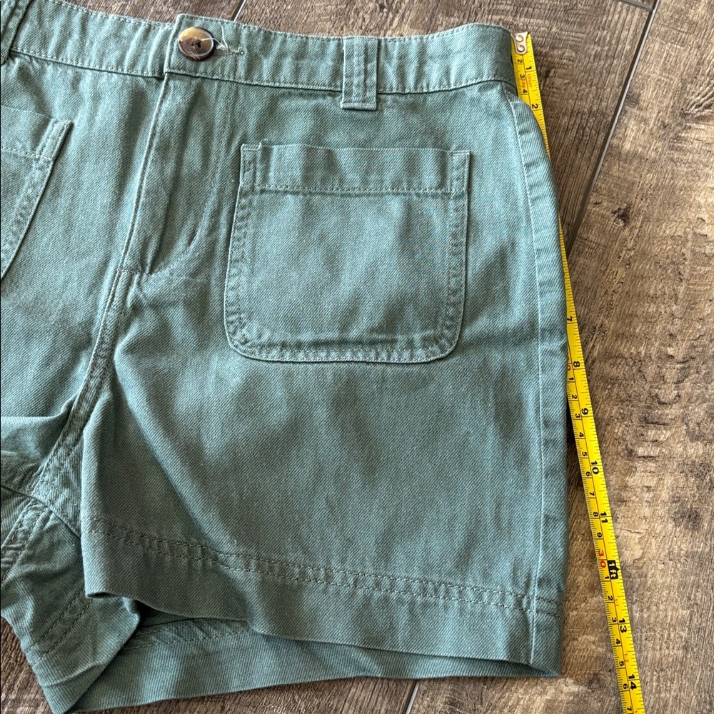 Mid Rise shorts - Picture 8 of 10